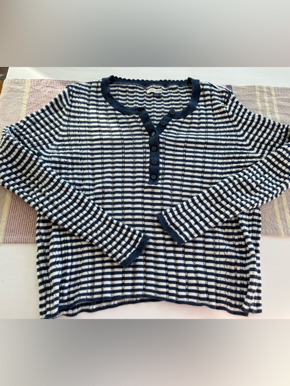 American Eagle Size Large Blue & White Striped Henley Sweater